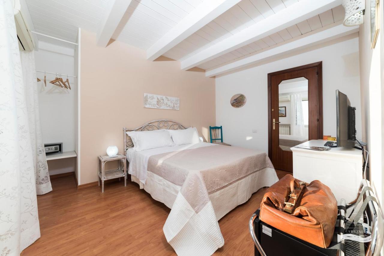 Palazzo Carrano Vietri Sul Mare Bed & Breakfast Bagian luar foto